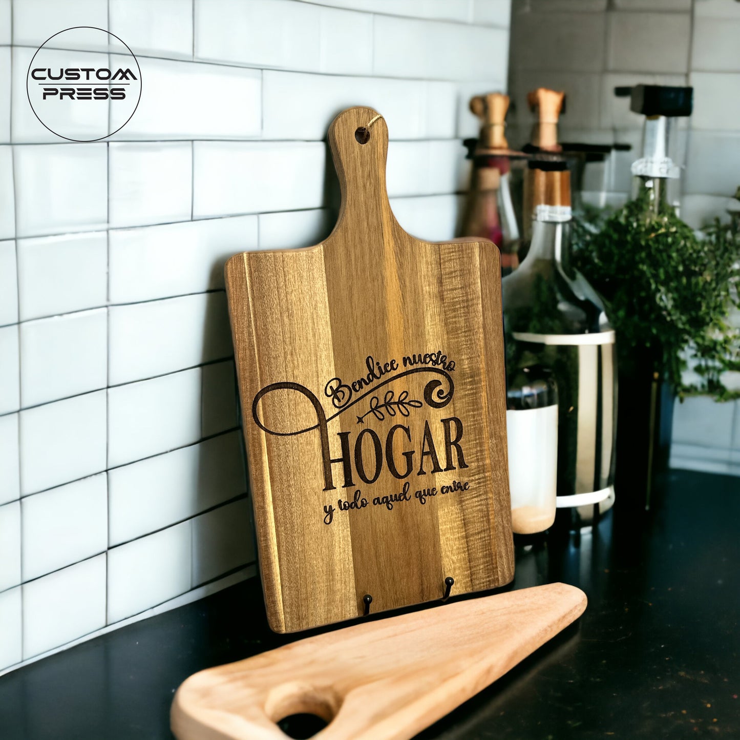 Bendice Nuestro Hogar Cutting Board