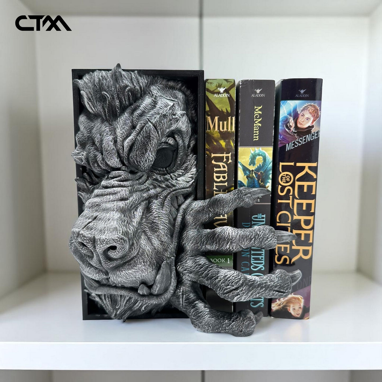 Werewolf Book Nook